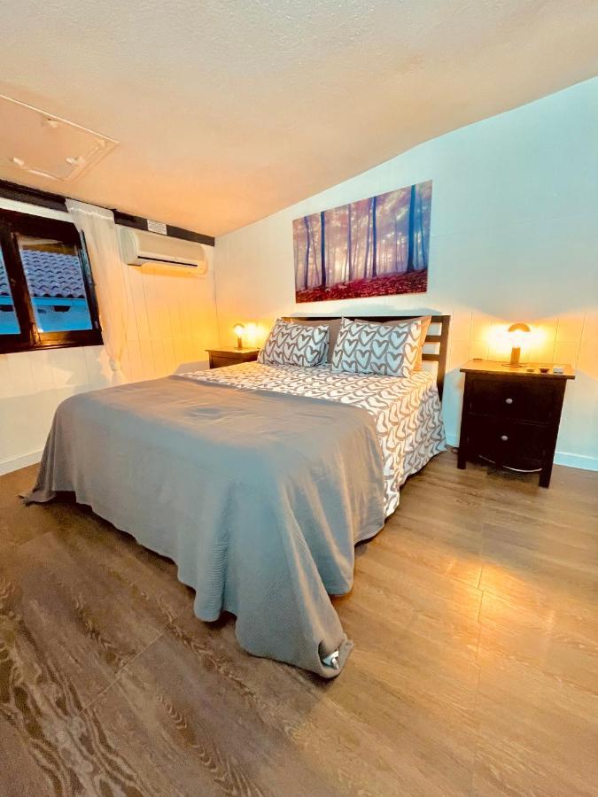 Casita Con Encanto En La Sierra De Gredos, *